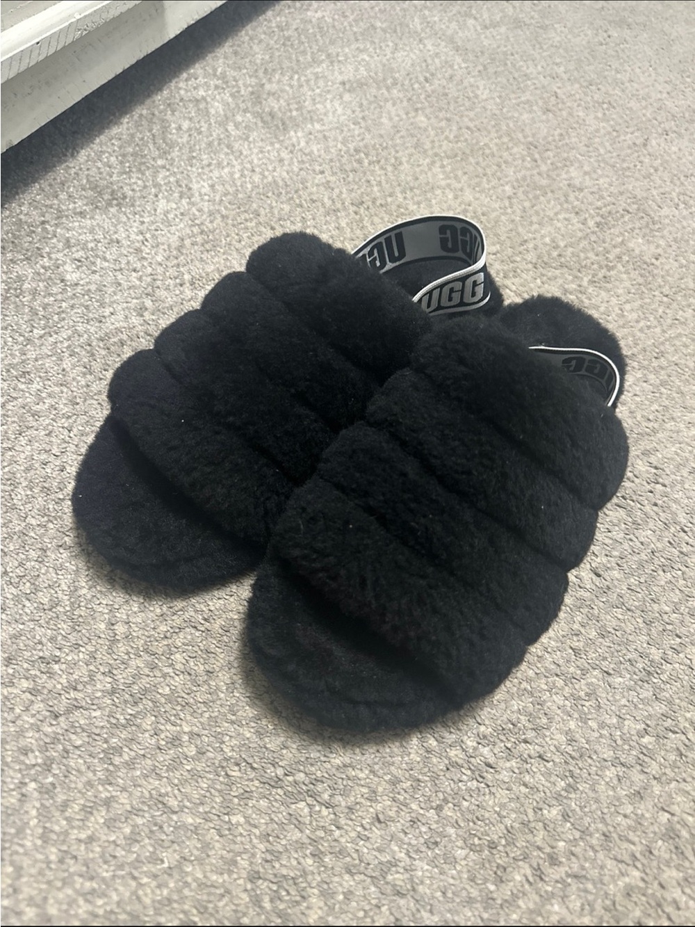 UGG Black Fluff Cozy Slide with Logo Backstrap